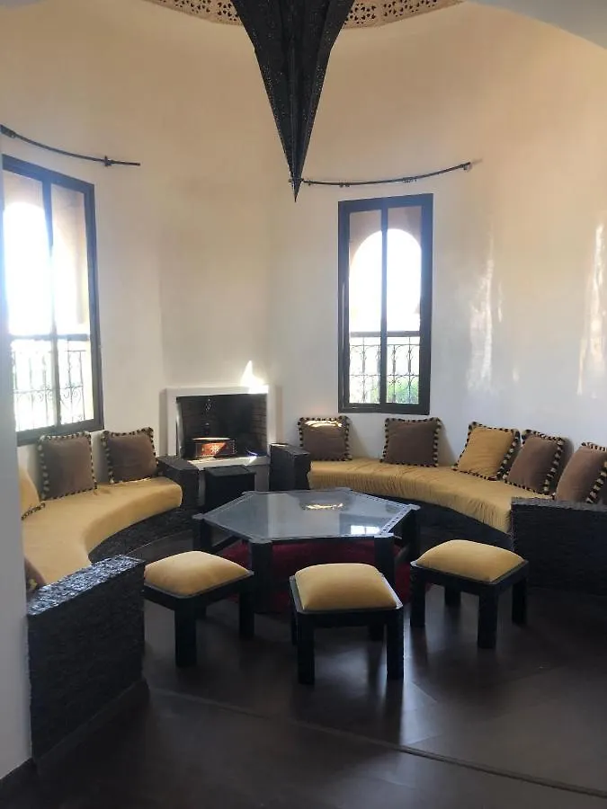 Luxury Villa Grand Atlas - Privee - Gouvernante- 5 Suites - Piscine - Jacuzzi - Sona - Wifi Marrakesh
